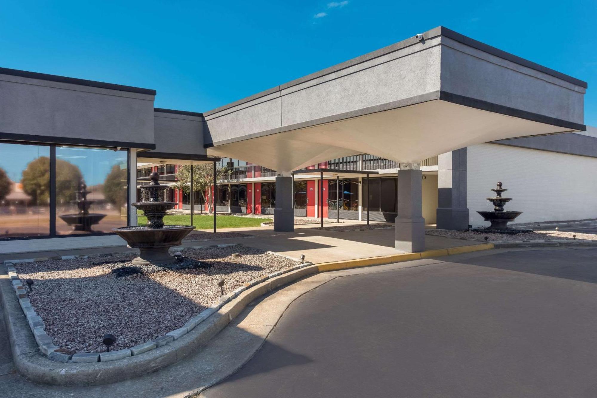 Econo Lodge Cave City Exterior photo